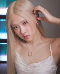 Rosie Blackpink PAIN OR PLEASURE